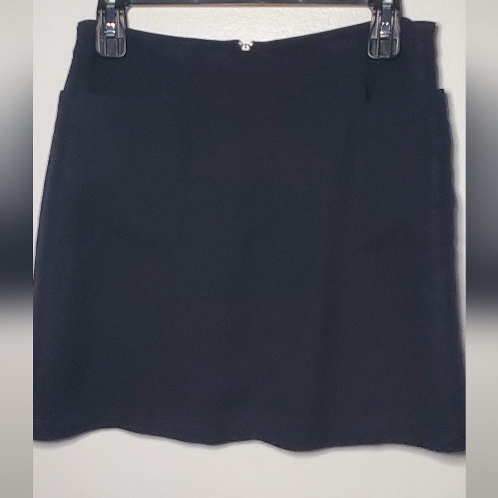 N.O.E. -size 9/10- black mini skirt -side pockets - doble layer lining